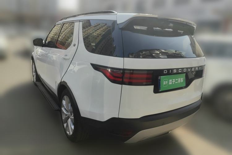 Used Land Rover Discovery 2024 360 PS S Rear Left 45 Deg