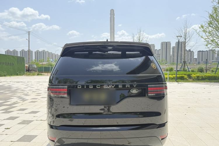 Used Land Rover Discovery 2025 360 PS Dynamic SE Exterior 4