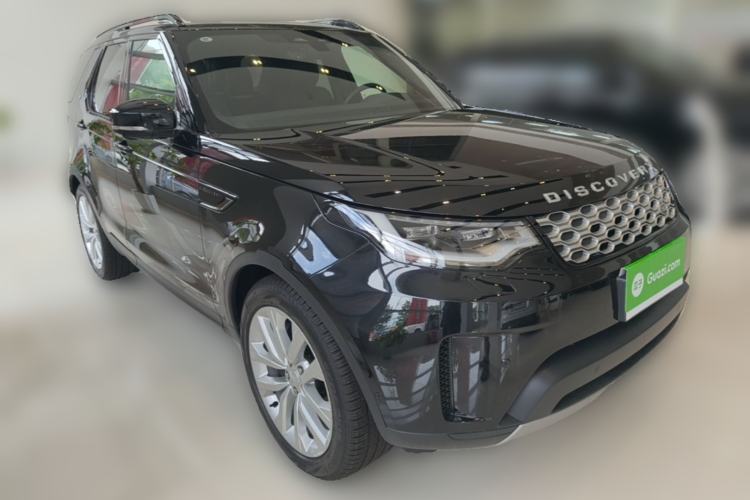 Used Land Rover Discovery 2025 360 PS S Front Right 45 Deg