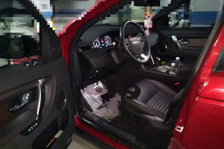 Used Land Rover Discovery Sport 2020 249 PS R-Dynamic Performance Edition Driver Seat