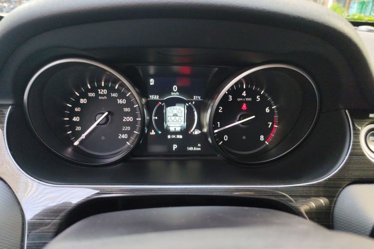 Used Land Rover Discovery Sport 2019 240 PS SE Dynamic Version China VI Standard Instrument Cluster