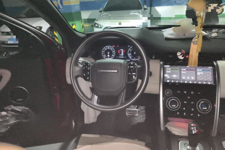Used Land Rover Discovery Sport 2021 249 PS R-Dynamic HSE Luxury Custom Edition Steering Wheel