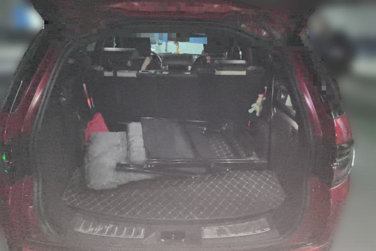 Used Land Rover Discovery Sport 2021 249 PS R-Dynamic HSE Luxury Custom Edition Trunk