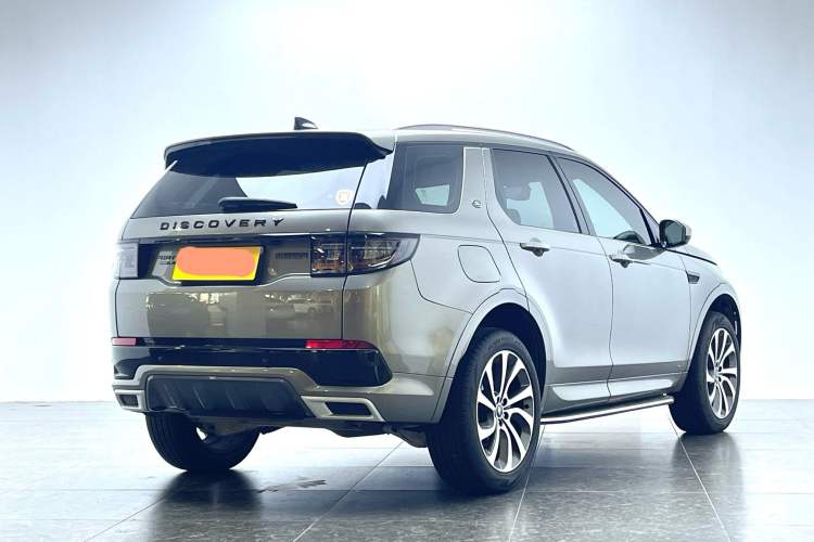 Used Land Rover Discovery Sport 2021 249 PS R-Dynamic S Performance Edition Exterior 4