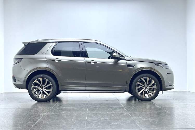 Used Land Rover Discovery Sport 2021 249 PS R-Dynamic S Performance Edition Exterior 7