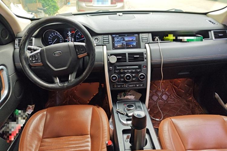 Used Land Rover Discovery Sport 2015 2.0T HSE LUXURY Center Console