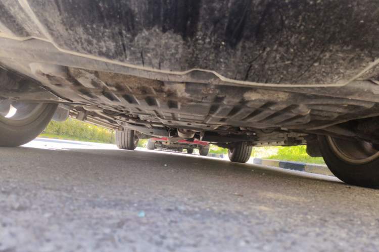 Used Land Rover Discovery Sport 2015 2.0T SE Chassis Front