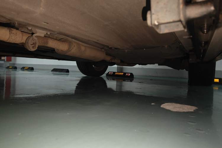 Used Land Rover Discovery Sport 2015 2.0T SE Chassis Front Left