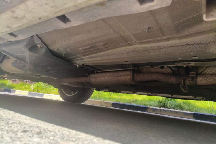 Used Land Rover Discovery Sport 2015 2.0T SE Chassis Front Right