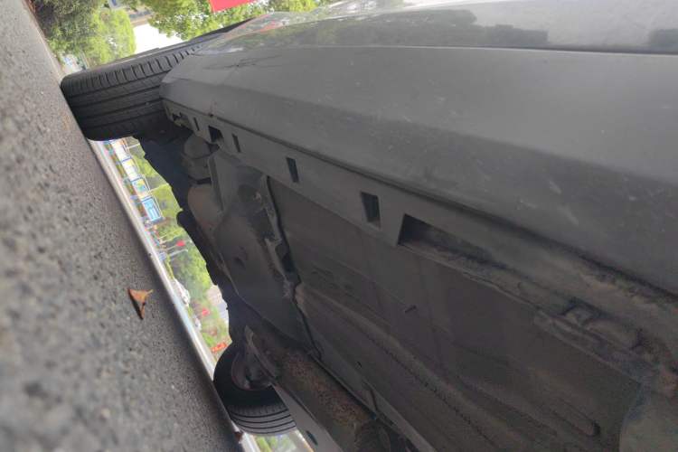 Used Land Rover Discovery Sport 2015 2.0T HSE LUXURY Chassis Front Right