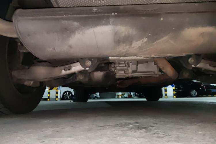 Used Land Rover Discovery Sport 2015 2.0T HSE LUXURY Chassis Rear