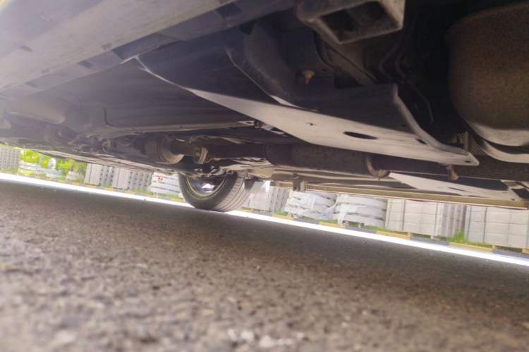 Used Land Rover Discovery Sport 2015 2.0T SE Chassis Rear Left