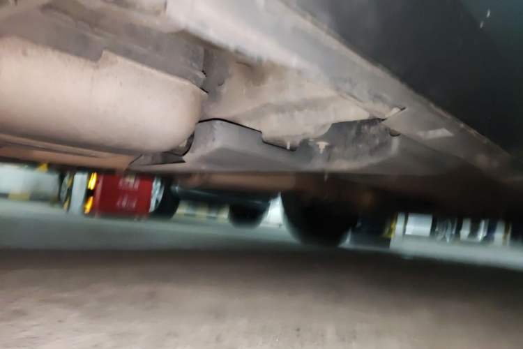 Used Land Rover Discovery Sport 2015 2.0T HSE LUXURY Chassis Rear Right