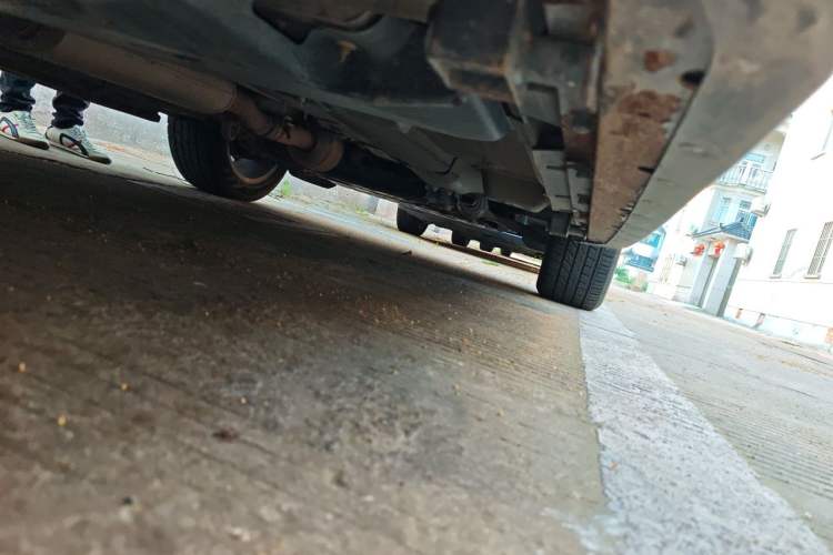 Used Land Rover Discovery Sport 2015 2.0T SE Chassis Rear Right