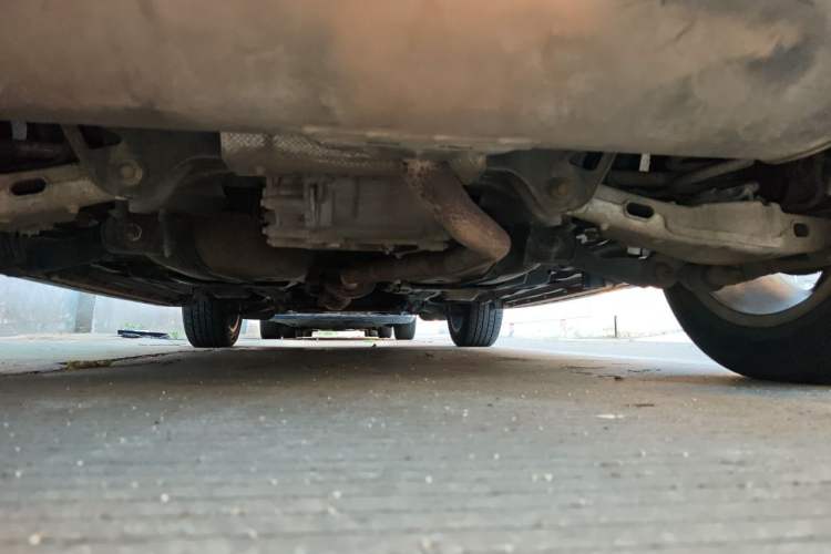 Used Land Rover Discovery Sport 2015 2.0T SE Chassis Rear