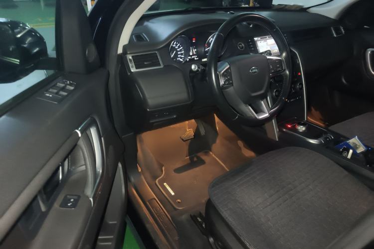Used Land Rover Discovery Sport 2015 2.0T SE Driver Seat