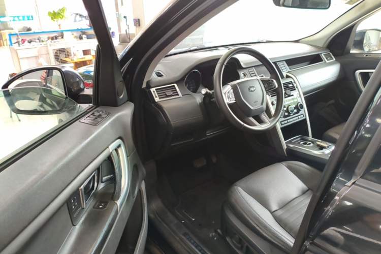 Used Land Rover Discovery Sport 2015 2.0T HSE LUXURY Driver Seat