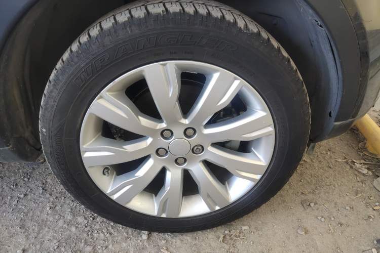 Used Land Rover Discovery Sport 2015 2.0T HSE LUXURY Exterior 7