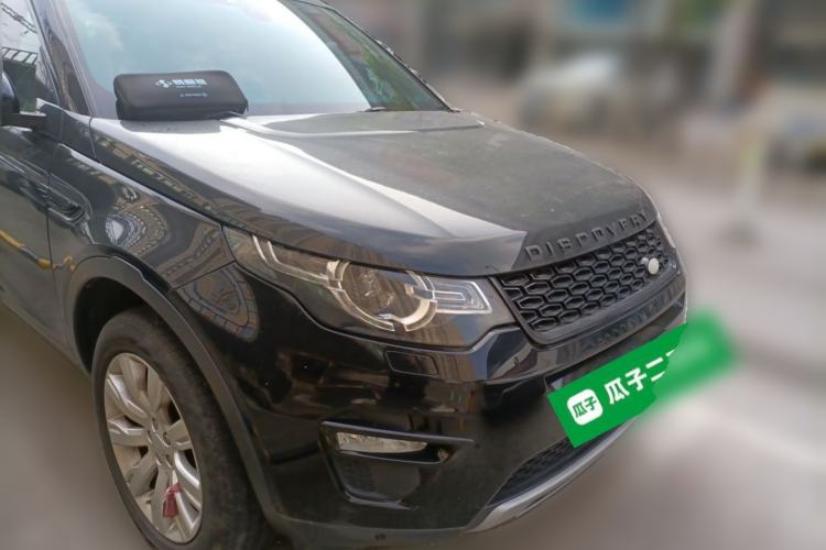 Used Land Rover Discovery Sport 2015 2.0T HSE LUXURY Front Right 45 Deg