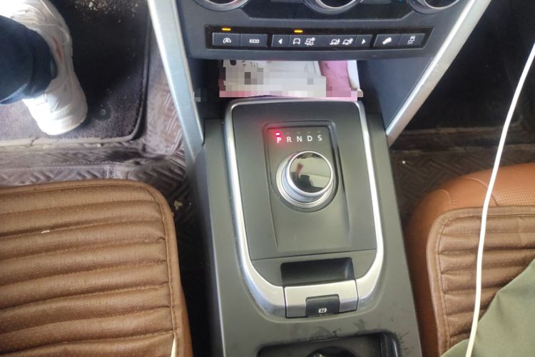 Used Land Rover Discovery Sport 2015 2.0T HSE LUXURY Gear Lever