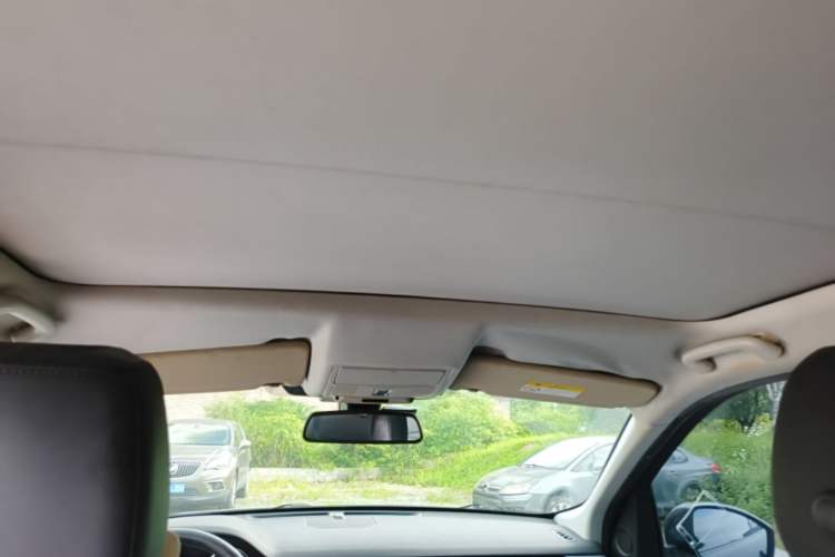 Used Land Rover Discovery Sport 2015 2.0T SE Headliner