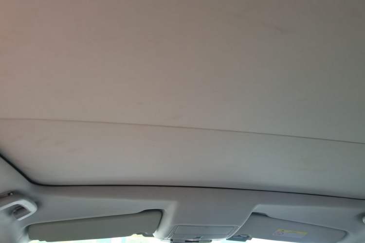 Used Land Rover Discovery Sport 2015 2.0T HSE LUXURY Headliner