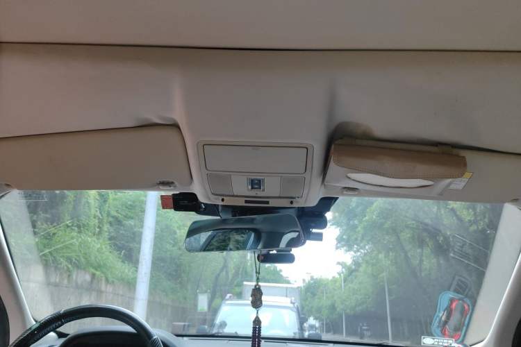 Used Land Rover Discovery Sport 2015 2.0T HSE LUXURY Headliner