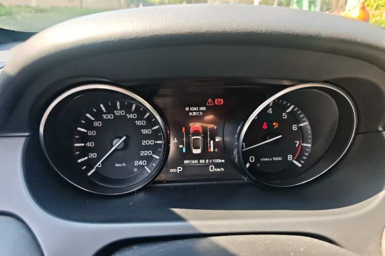 Used Land Rover Discovery Sport 2015 2.0T SE Instrument Cluster