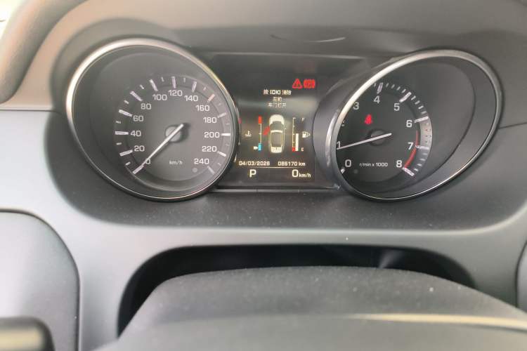 Used Land Rover Discovery Sport 2015 2.0T SE Instrument Cluster