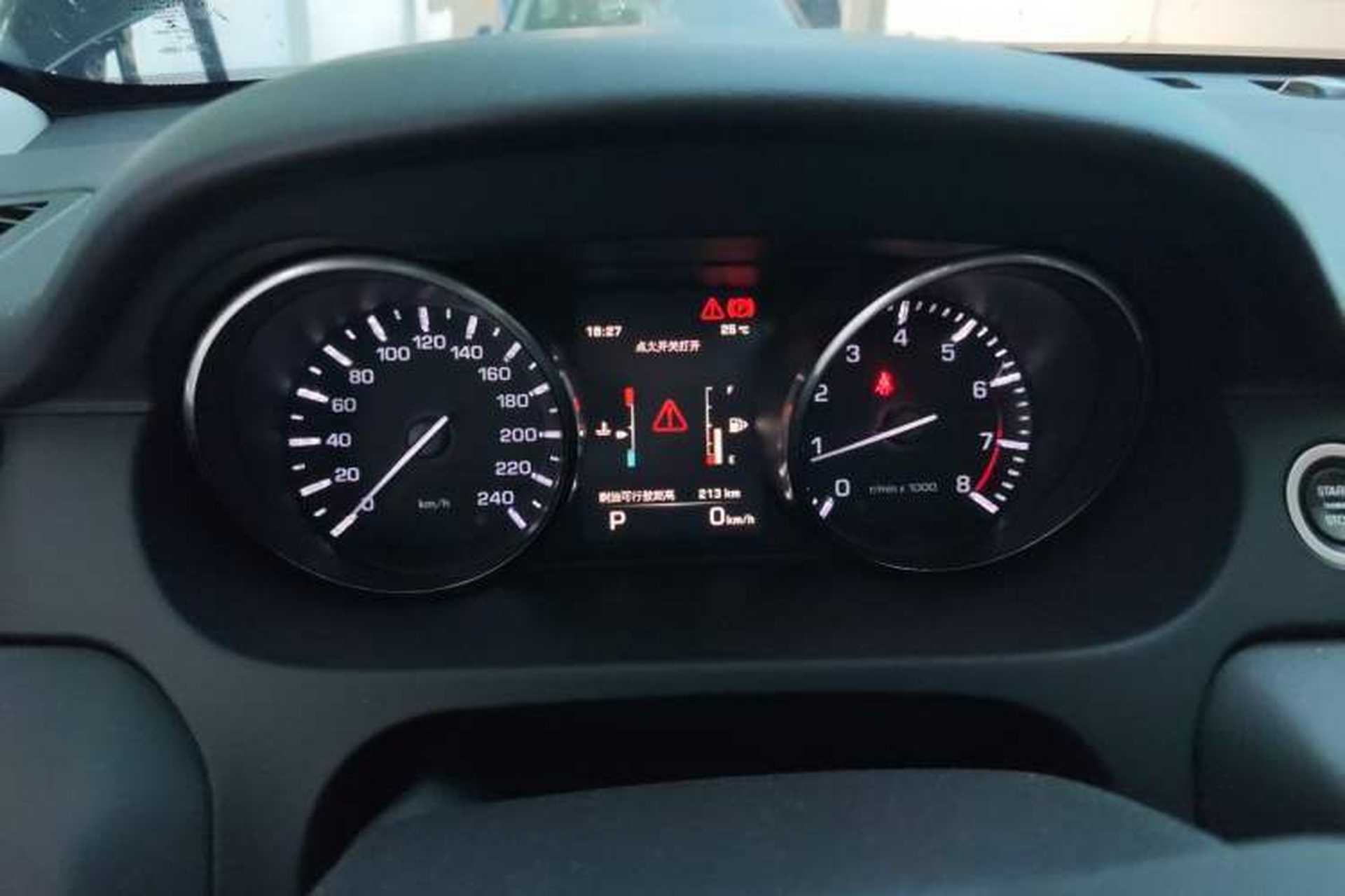 Used Land Rover Discovery Sport 2015 2.0T SE Instrument Cluster