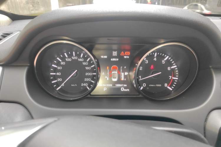 Used Land Rover Discovery Sport 2015 2.0T HSE LUXURY Instrument Cluster