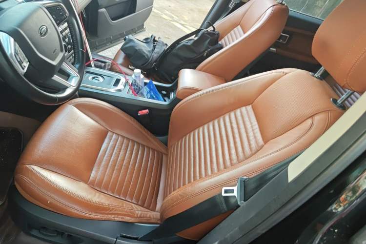 Used Land Rover Discovery Sport 2015 2.0T HSE LUXURY Left Front Seat