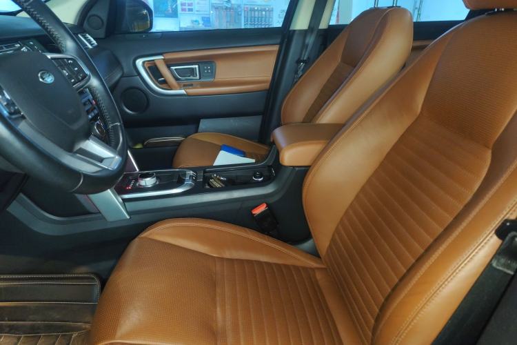 Used Land Rover Discovery Sport 2015 2.0T SE Left Front Seat