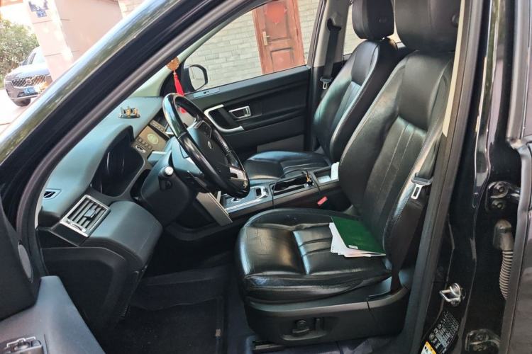 Used Land Rover Discovery Sport 2015 2.0T SE Left Front Seat