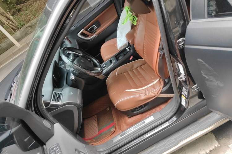 Used Land Rover Discovery Sport 2015 2.0T HSE LUXURY Left Front Seat