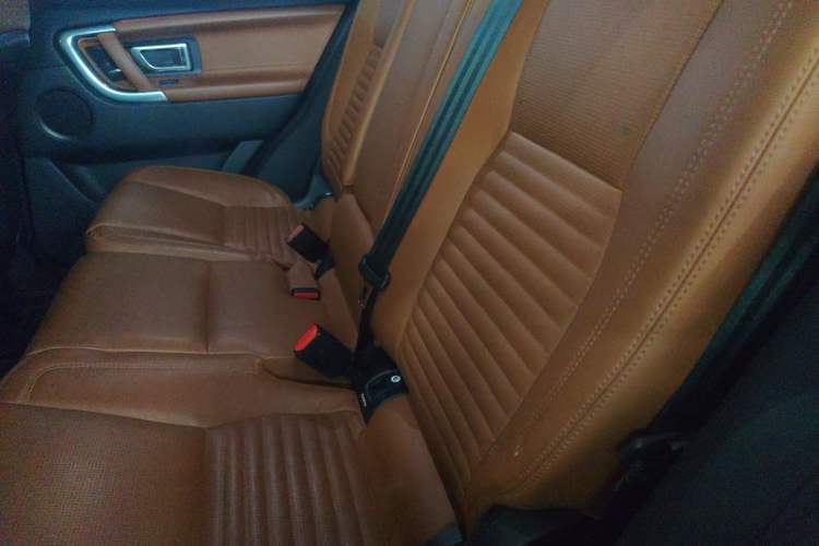 Used Land Rover Discovery Sport 2015 2.0T SE Left Rear Seat