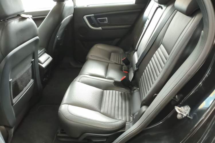Used Land Rover Discovery Sport 2015 2.0T HSE LUXURY Left Rear Seat