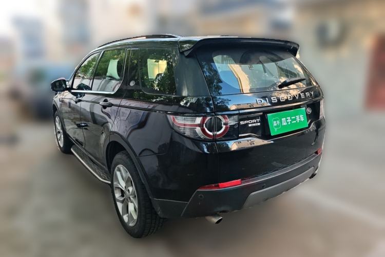 Used Land Rover Discovery Sport 2015 2.0T SE Rear Left 45 Deg
