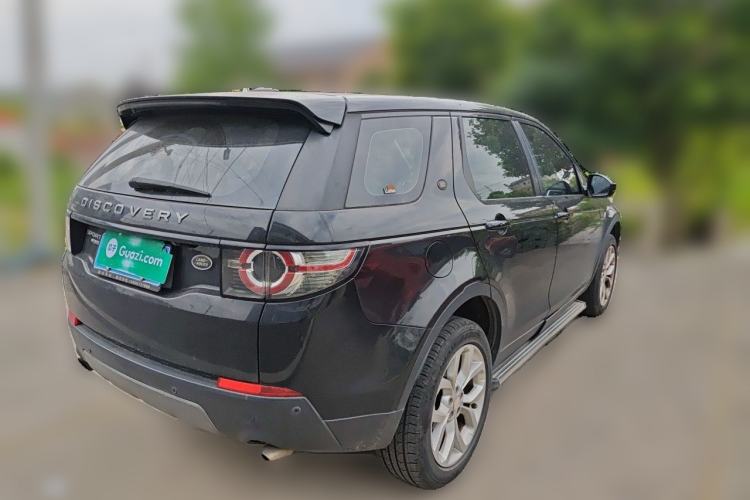 Used Land Rover Discovery Sport 2015 2.0T SE Rear Right 45 Deg