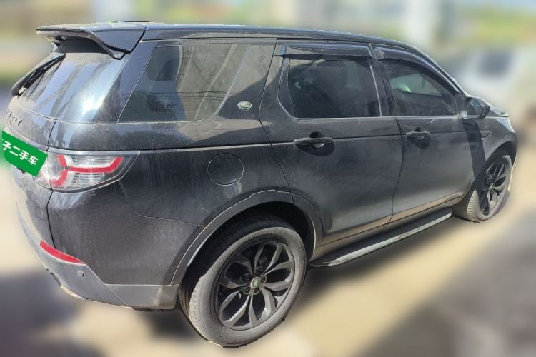 Used Land Rover Discovery Sport 2015 2.0T SE Rear Right 45 Deg