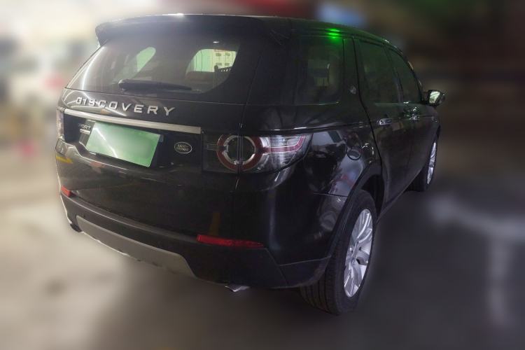 Used Land Rover Discovery Sport 2015 2.0T SE Rear Right 45 Deg