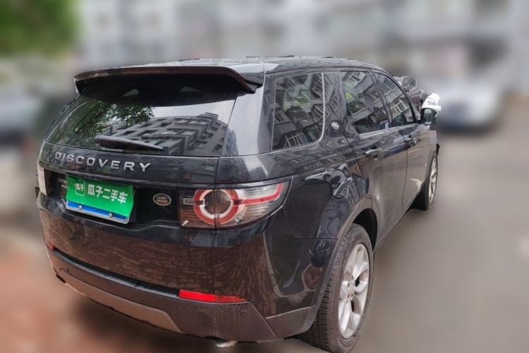 Used Land Rover Discovery Sport 2015 2.0T SE Rear Right 45 Deg