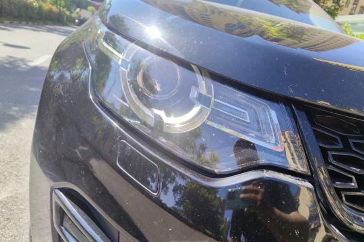 Used Land Rover Discovery Sport 2015 2.0T SE Right Front Headlight