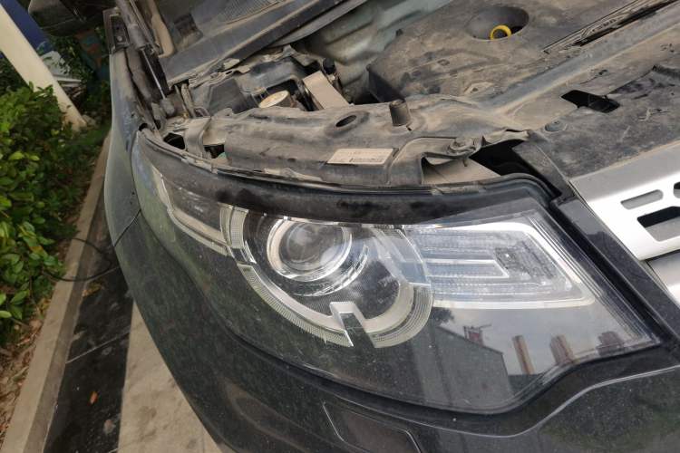 Used Land Rover Discovery Sport 2015 2.0T HSE LUXURY Right Front Headlight