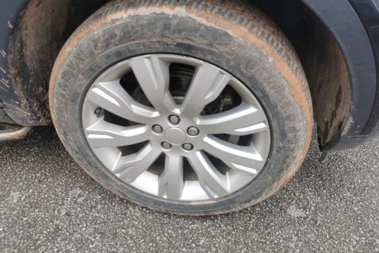 Used Land Rover Discovery Sport 2015 2.0T HSE LUXURY Right Front Wheel Hub