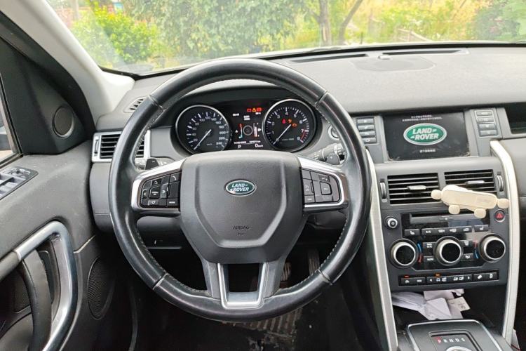 Used Land Rover Discovery Sport 2015 2.0T SE Steering Wheel