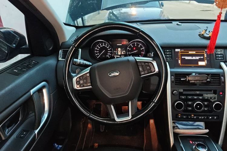 Used Land Rover Discovery Sport 2015 2.0T SE Steering Wheel