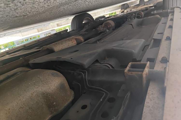 Used Land Rover Discovery Sport 2015 2.0T SE Chassis Rear Left