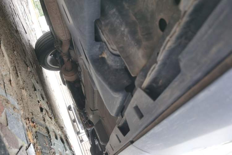 Used Land Rover Discovery Sport 2015 2.0T SE Chassis Rear Right