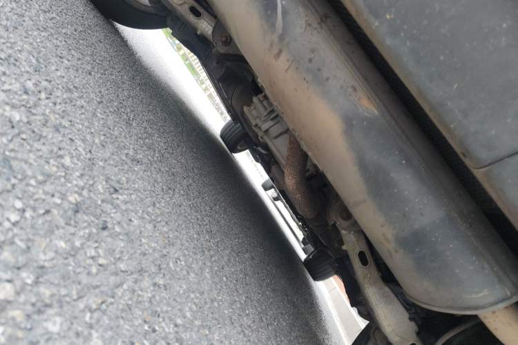 Used Land Rover Discovery Sport 2015 2.0T SE Chassis Rear